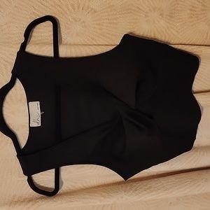 dh new York. Crop top